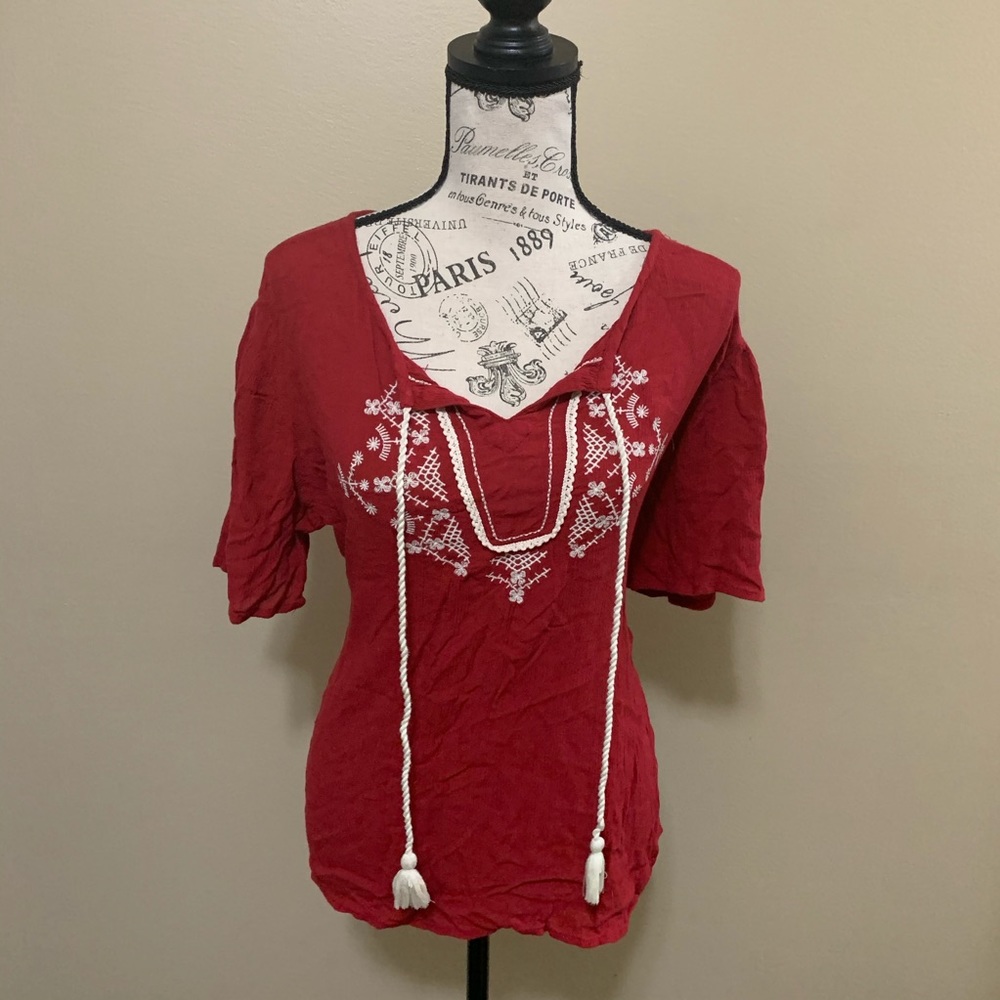Sara Studio Boho Red 3/4 Sleeve Small Top